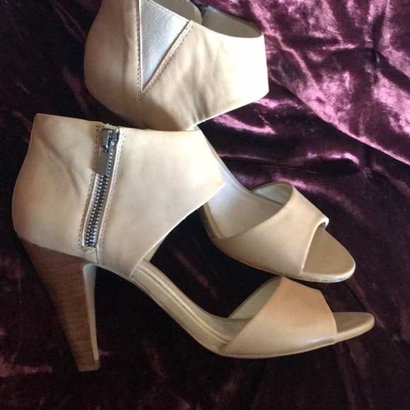 Aldo heels 10 - Picture 3 of 5